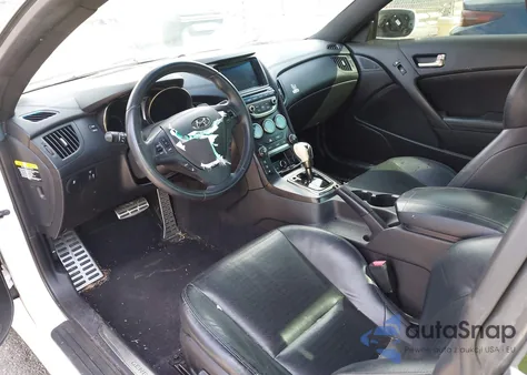 2013 Hyundai Genesis 3.8 Track из США, поврежденный, VIN KMHHU6KJ6DU080561